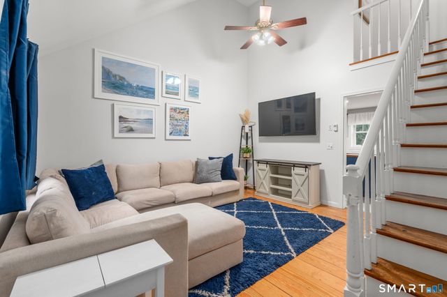 5 Bell Court, Portland, CT 06480