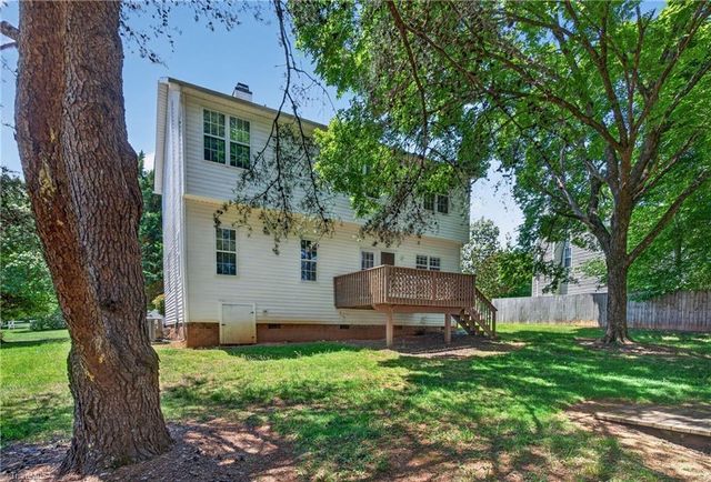 1549 Squires Lane, Kernersville, NC 27284