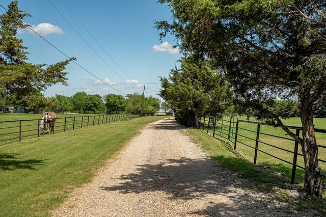 14392 State Highway 78 N, Blue Ridge, TX 75424