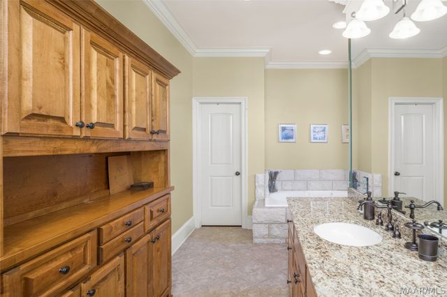 6160 HENLEY Way, Montgomery, AL 36117