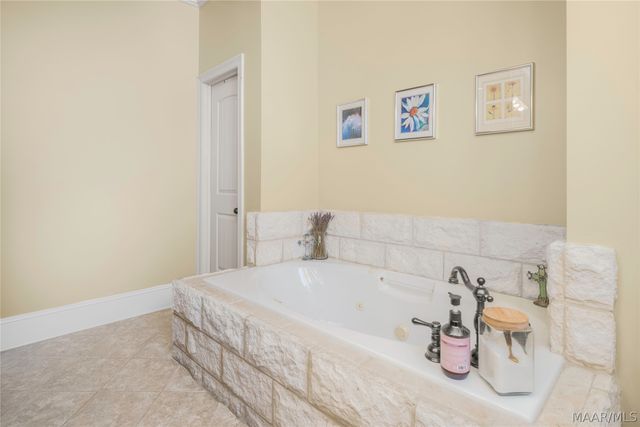 6160 HENLEY Way, Montgomery, AL 36117