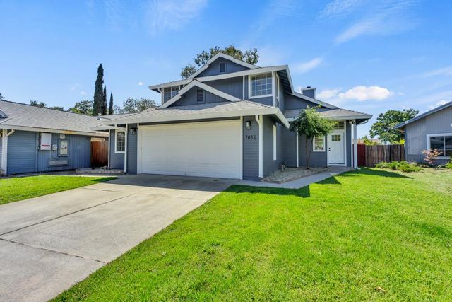 7033 Castle Creek Way, Rio Linda, CA 95673