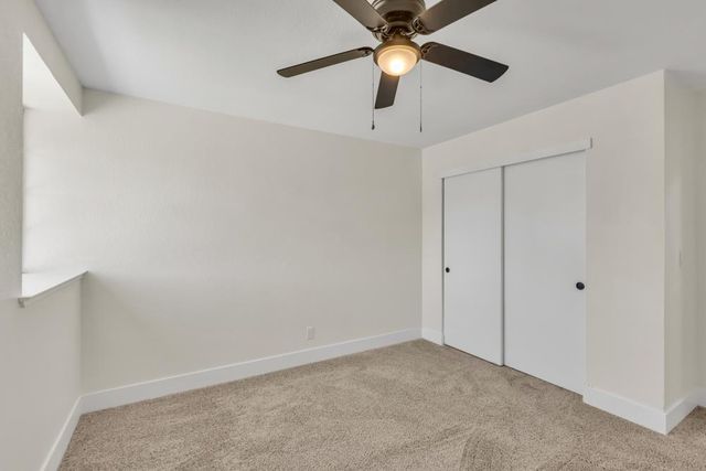 7033 Castle Creek Way, Rio Linda, CA 95673