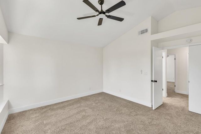 7033 Castle Creek Way, Rio Linda, CA 95673