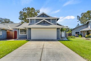 7033 Castle Creek Way, Rio Linda, CA 95673