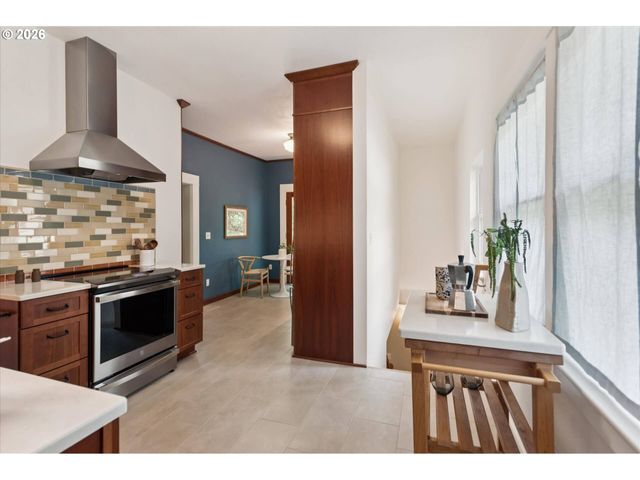 2005 Ne 48TH Ave, Portland, OR 97213