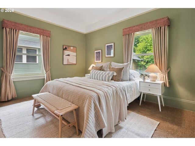 2005 Ne 48TH Ave, Portland, OR 97213