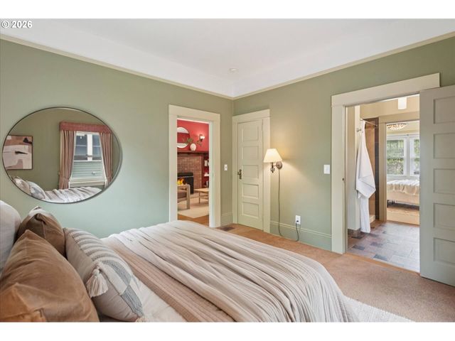2005 Ne 48TH Ave, Portland, OR 97213