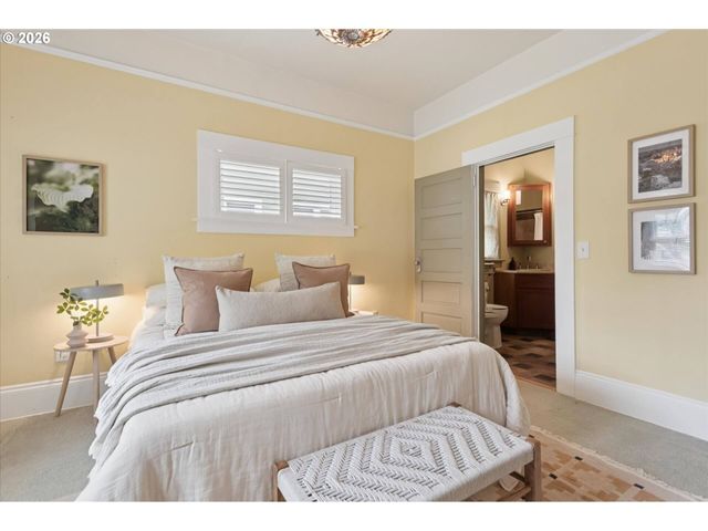 2005 Ne 48TH Ave, Portland, OR 97213