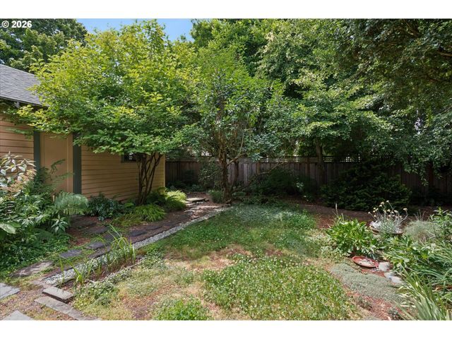 2005 Ne 48TH Ave, Portland, OR 97213