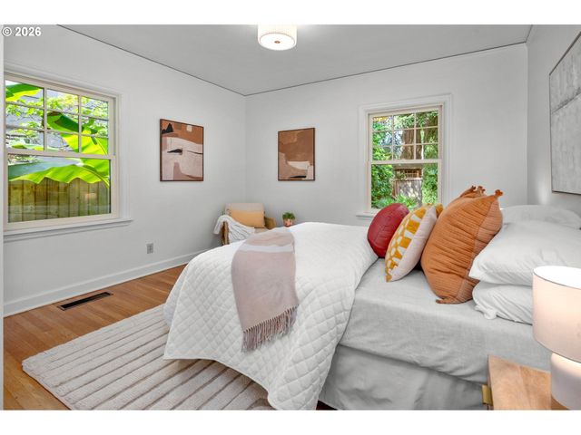 6041 Ne 26TH Ave, Portland, OR 97211