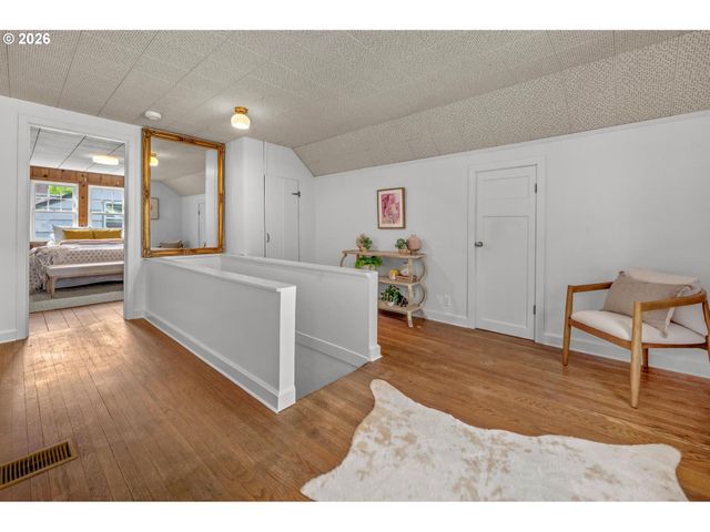 6041 Ne 26TH Ave, Portland, OR 97211