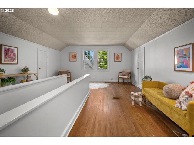 6041 Ne 26TH Ave, Portland, OR 97211