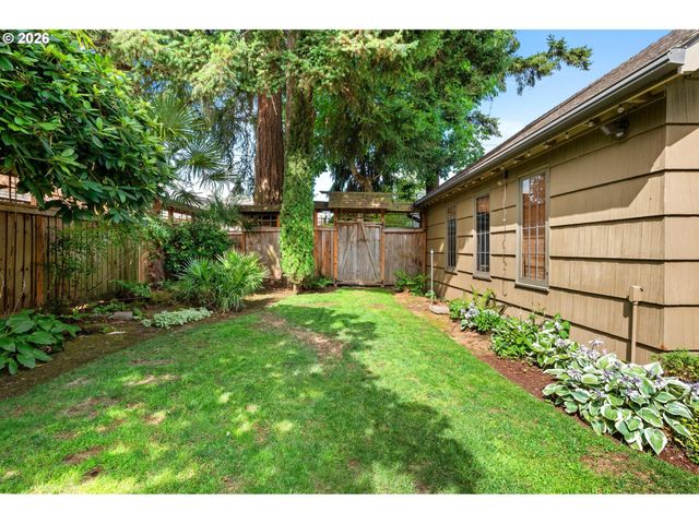 6041 Ne 26TH Ave, Portland, OR 97211