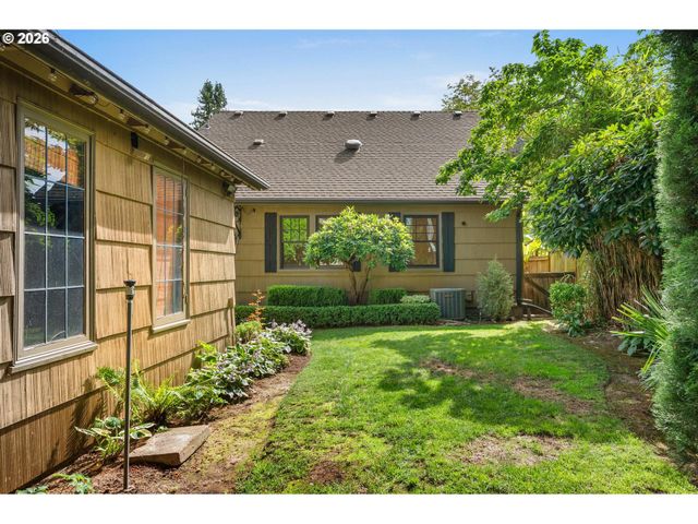 6041 Ne 26TH Ave, Portland, OR 97211