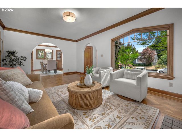 6041 Ne 26TH Ave, Portland, OR 97211