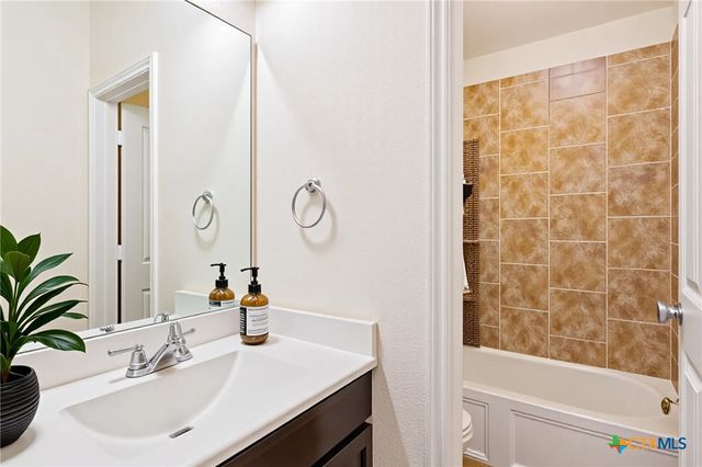 4004 Brookhaven Drive, Temple, TX 76504