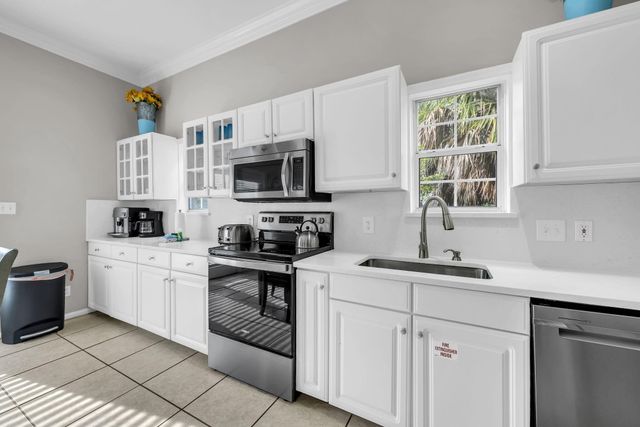 54 Terra Cotta Way, Destin, FL 32541