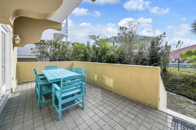 54 Terra Cotta Way, Destin, FL 32541