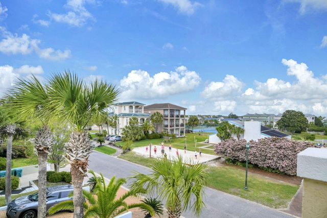 54 Terra Cotta Way, Destin, FL 32541