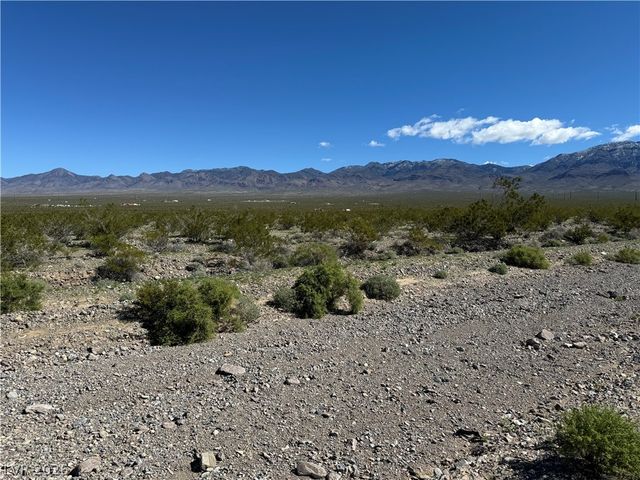 1370 Panorama Road, Pahrump, NV 89060