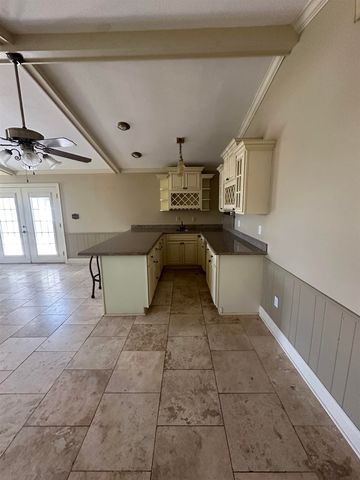5 Texas Ave, Houma, LA 70360
