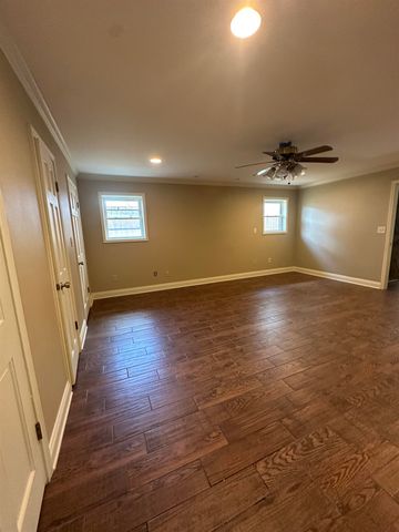 5 Texas Ave, Houma, LA 70360