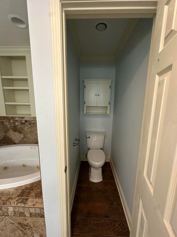 5 Texas Ave, Houma, LA 70360