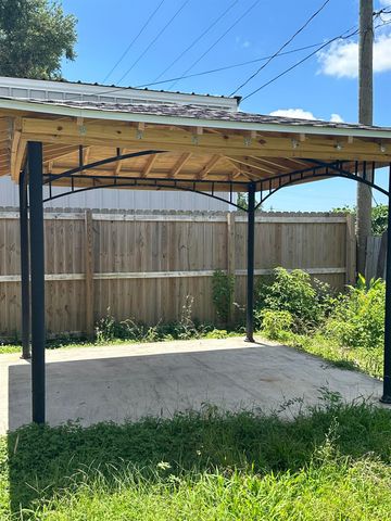 5 Texas Ave, Houma, LA 70360