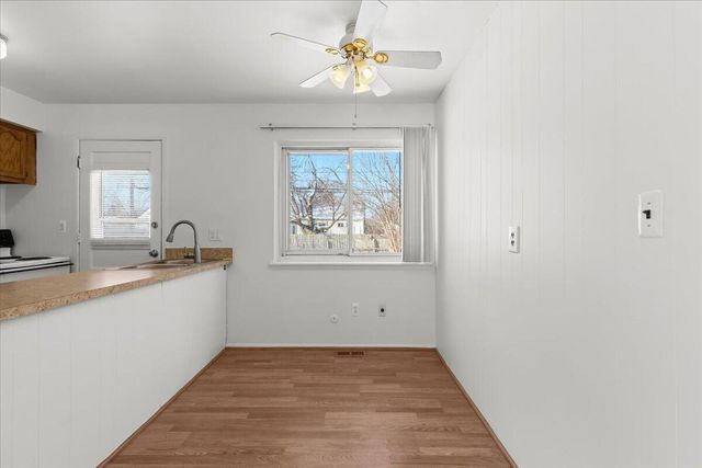 5925 -5929 W Inkster Road, Garden City, MI 48135