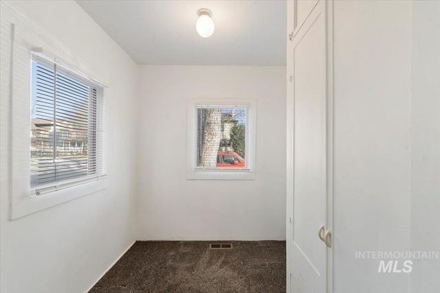 817 W Thatcher Street, Boise, ID 83702