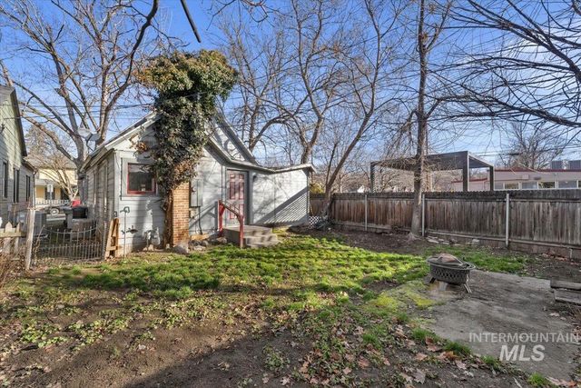 817 W Thatcher Street, Boise, ID 83702