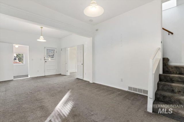 817 W Thatcher Street, Boise, ID 83702