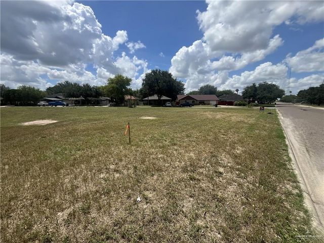 1101 S Willow Street, La Feria, TX 78559