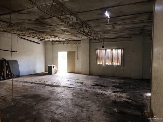 1101 S Willow Street, La Feria, TX 78559