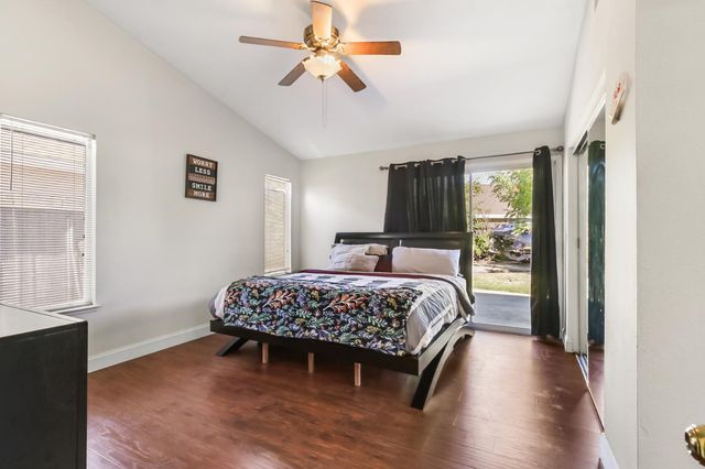 6109 Brockenhurst Dr, Elk Grove, CA 95758