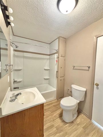 909 W Elder, Colmesneil, TX 75938