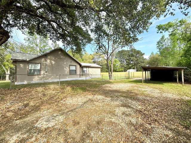 909 W Elder, Colmesneil, TX 75938