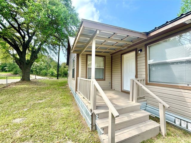 909 W Elder, Colmesneil, TX 75938