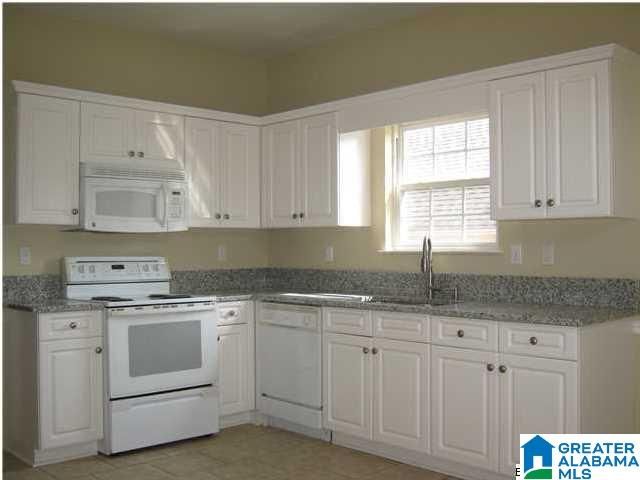 124 VICTORIA LANE, Pleasant Grove, AL 35127