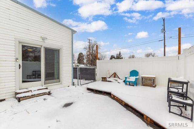 795 N Shilling Avenue, Blackfoot, ID 83221