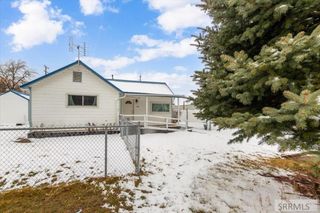 795 N Shilling Avenue, Blackfoot, ID 83221