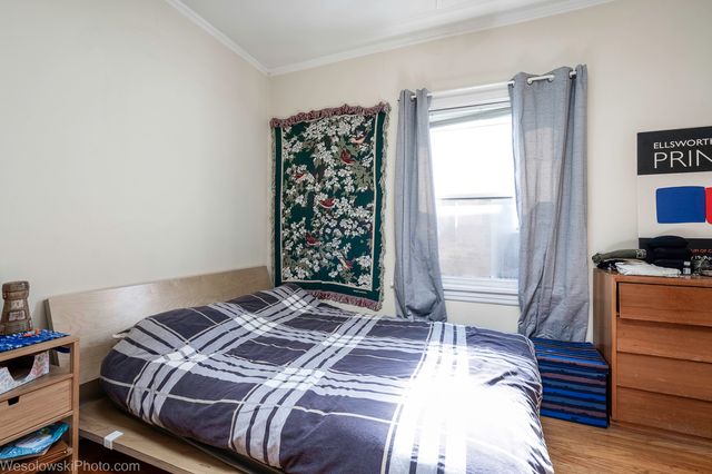 3039 N Haussen Court, Chicago, IL 60618