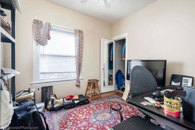 3039 N Haussen Court, Chicago, IL 60618