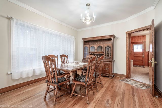 3039 N Haussen Court, Chicago, IL 60618