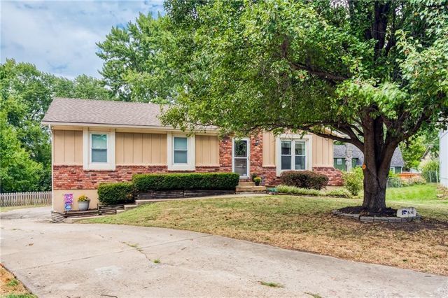 15135 W 152nd Circle, Olathe, KS 66062