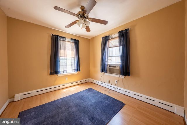 22 E ROSS ST, Lancaster, PA 17602