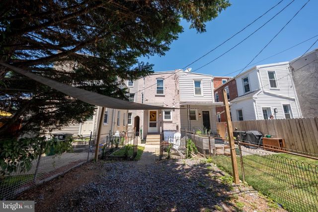 22 E ROSS ST, Lancaster, PA 17602