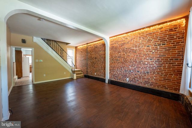 22 E ROSS ST, Lancaster, PA 17602