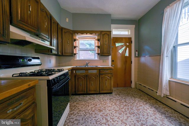 22 E ROSS ST, Lancaster, PA 17602